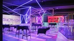 SHOWROOM FASHION BAR