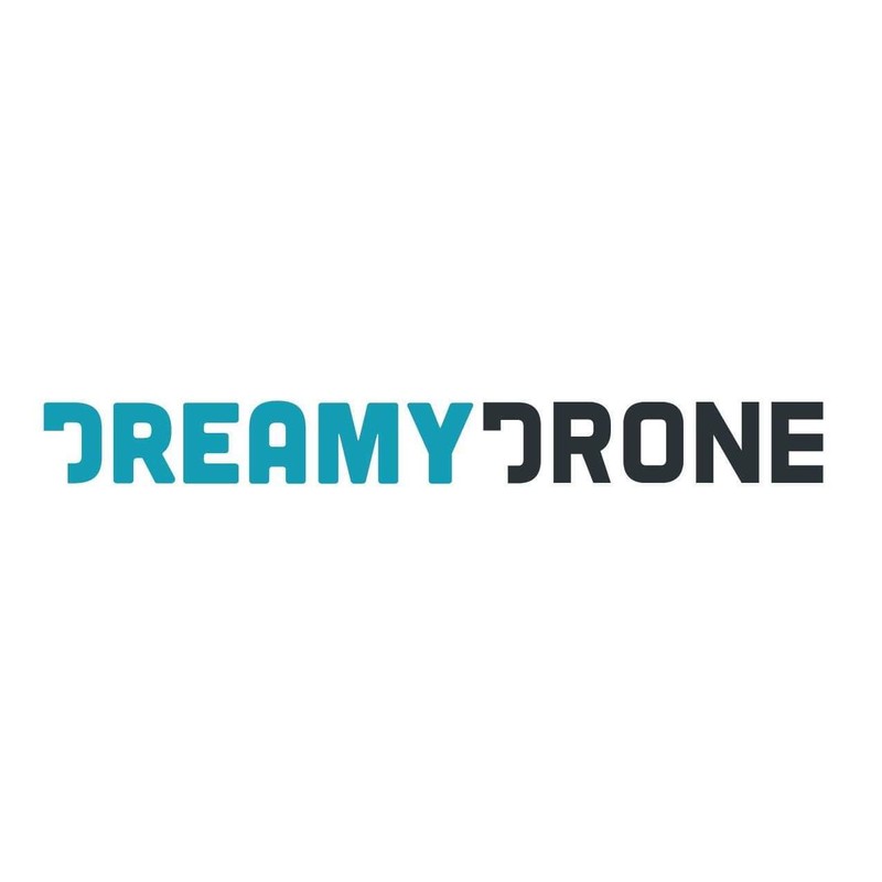 DreamyDrone presta servicio en la subcategoría de  en 