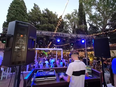 Dani Cerdan DJ presta servicio en la subcategoría de Djs en Cádiz