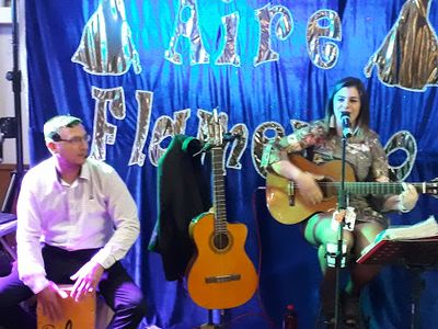 Aire Flamenco presta servicio en la subcategoría de Flamenco y Coros Rocieros en Málaga
