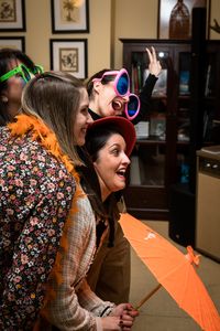 TIRADEFOTOS presta servicio en la subcategoría de Fotomatón y Photocall en A Coruña