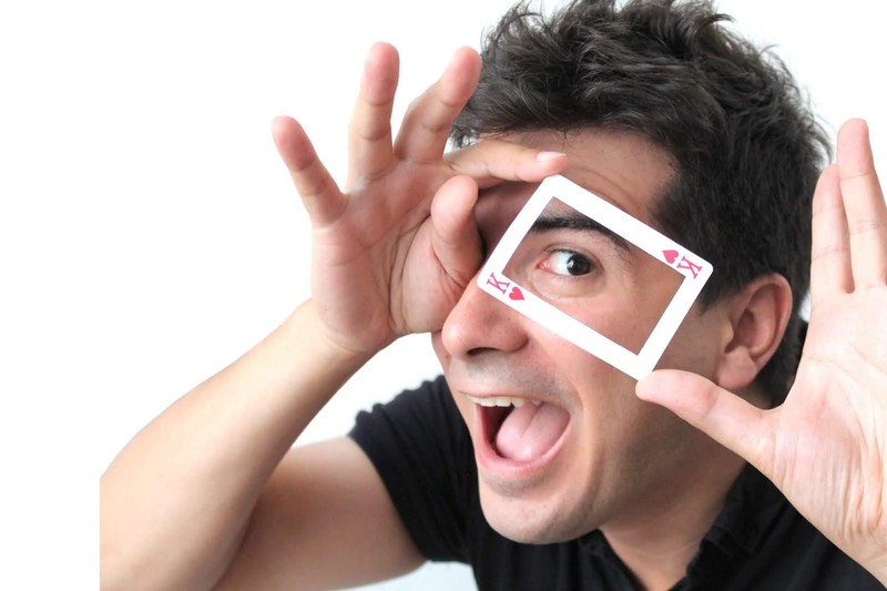 Mago Laguer presta servicio en la subcategoría de  en 