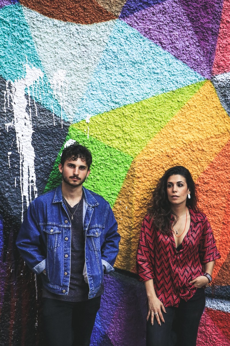 LA TARDE presta servicio en la subcategoría de  en 