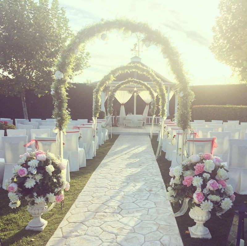 Ceremonias y Música Nuestro Día presta servicio en la subcategoría de  en 