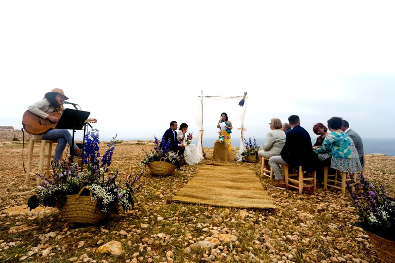 Formentera Events Music presta servicio en la subcategoría de  en 