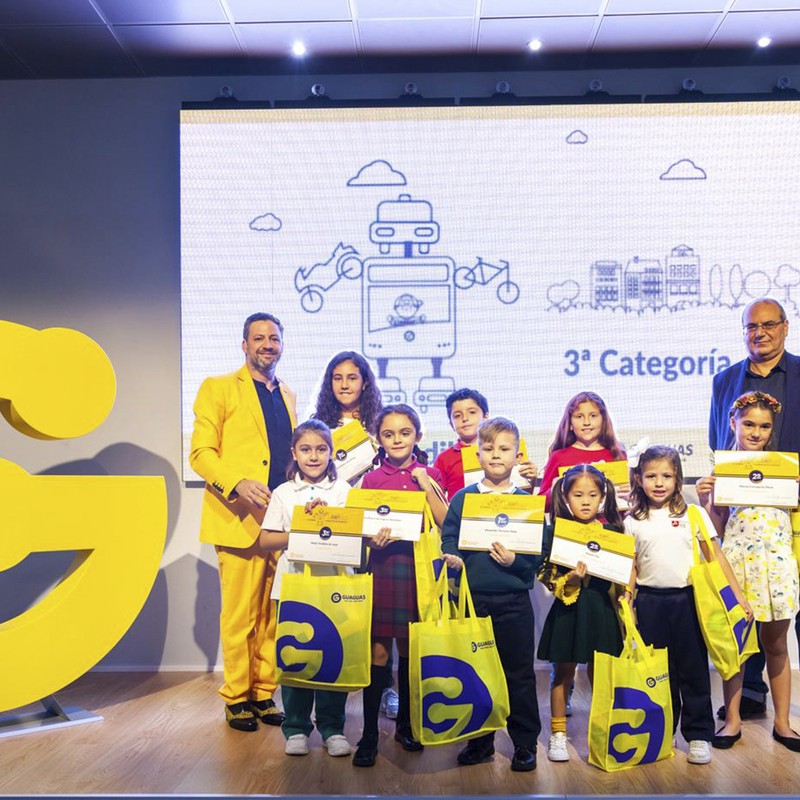 Archi el Mago presta servicio en la subcategoría de  en 