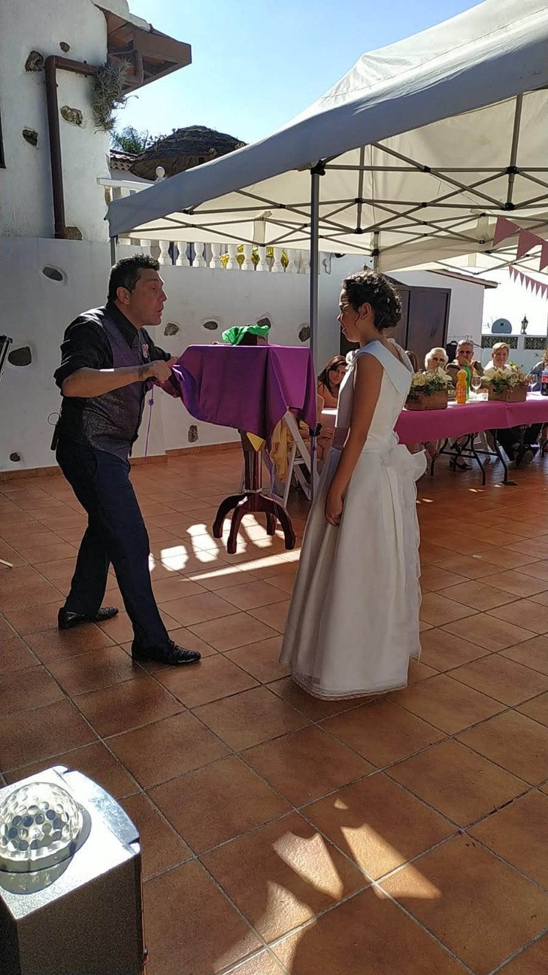 Jose Foronda - Mago Tenerife presta servicio en la subcategoría de  en 