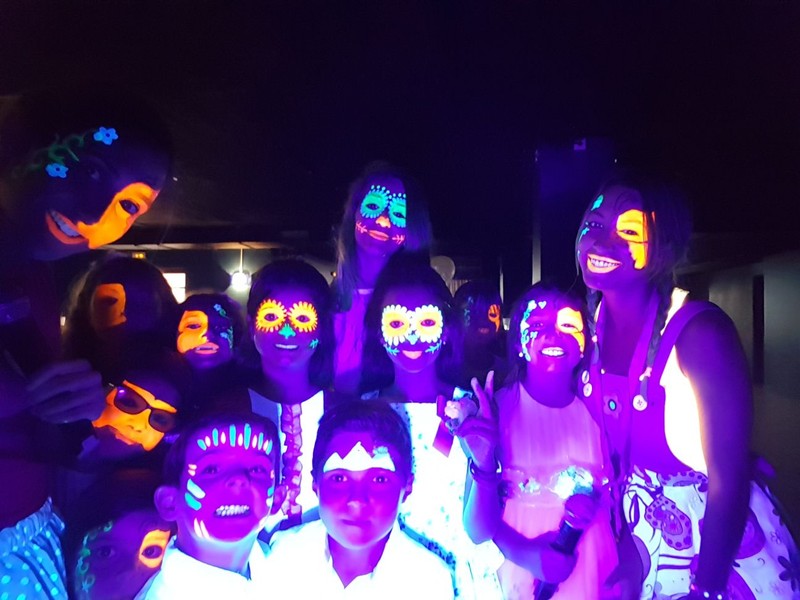 PITUKILANDIA MUNDO MAGICO presta servicio en la subcategoría de  en 