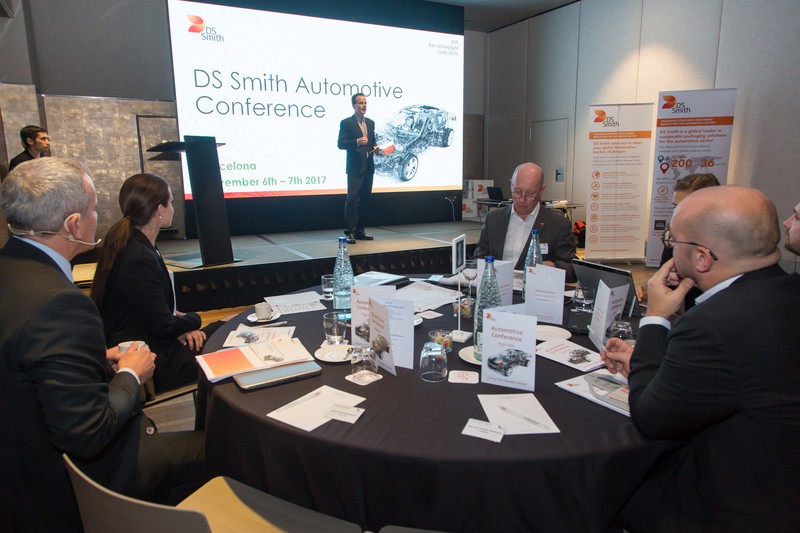 Maestro de Ceremonias en inglés nativo presta servicio en la subcategoría de  en 