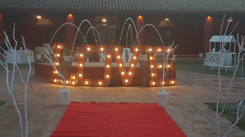 Catering José Román presta servicio en la subcategoría de  en 