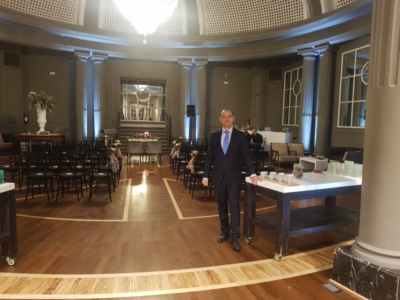 David Aso presta servicio en la subcategoría de  en 