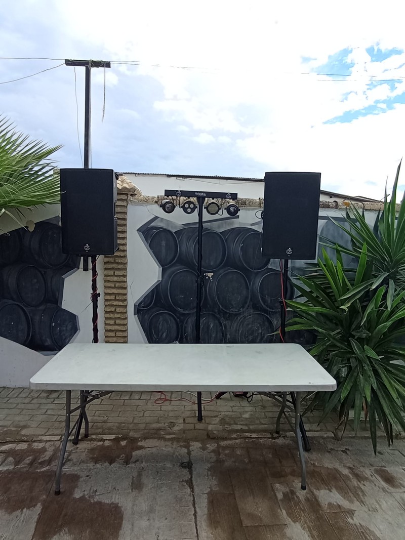 Galindo_Sound presta servicio en la subcategoría de  en 