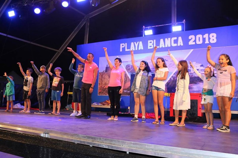 Mago Jose Angel y Soraya presta servicio en la subcategoría de  en 