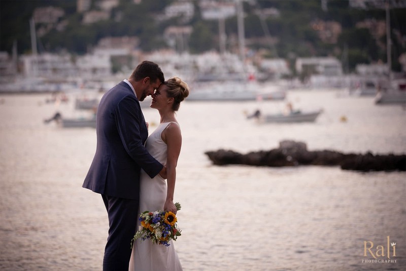 Raliphotography.com presta servicio en la subcategoría de  en 