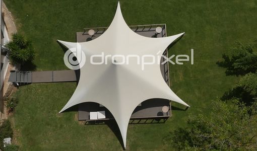DRONPIXEL presta servicio en la subcategoría de Video y fotografía con drones en Girona