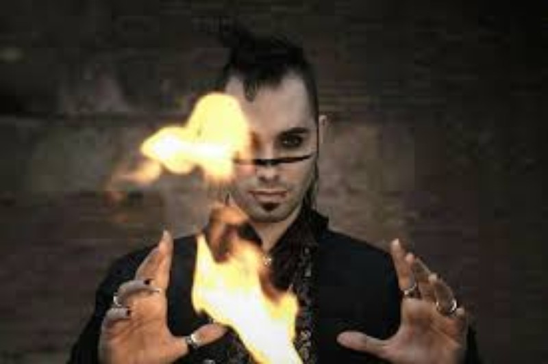 Acherón Delacroix presta servicio en la subcategoría de  en 