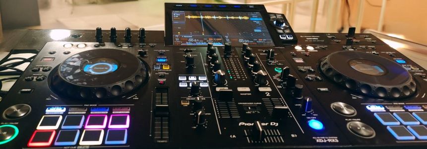 Master Tuner DJ presta servicio en la subcategoría de Djs en Girona