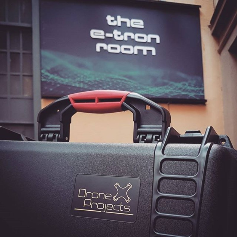 Drone Projects presta servicio en la subcategoría de  en 