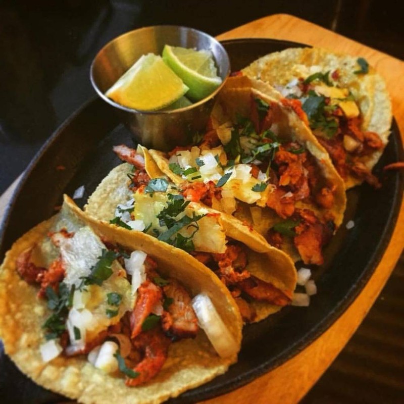 Adelita Botanero presta servicio en la subcategoría de  en 