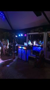 Party Events presta servicio en la subcategoría de Djs en Alicante