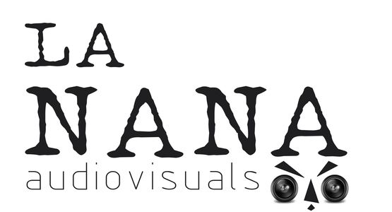 La Nana presta servicio en la subcategoría de Fotógrafos fiestas, comuniones o bautizos en Alicante