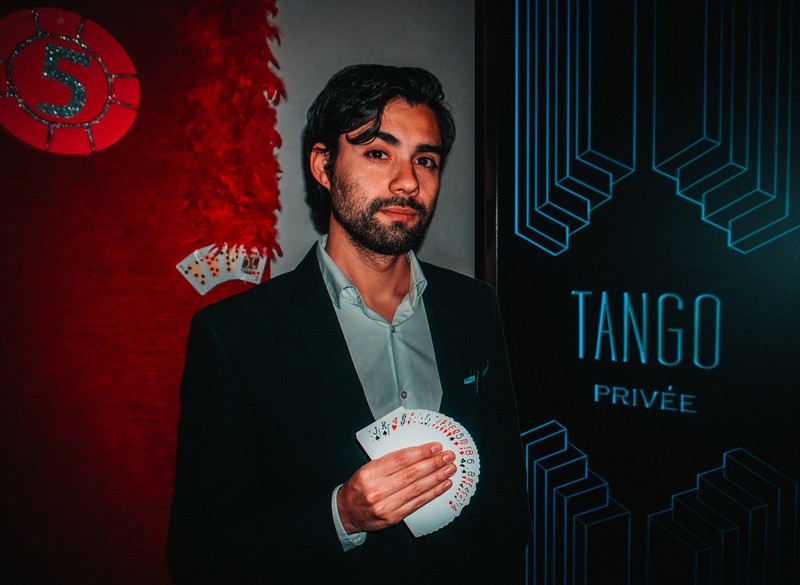 Magia Recontra Mago presta servicio en la subcategoría de  en 