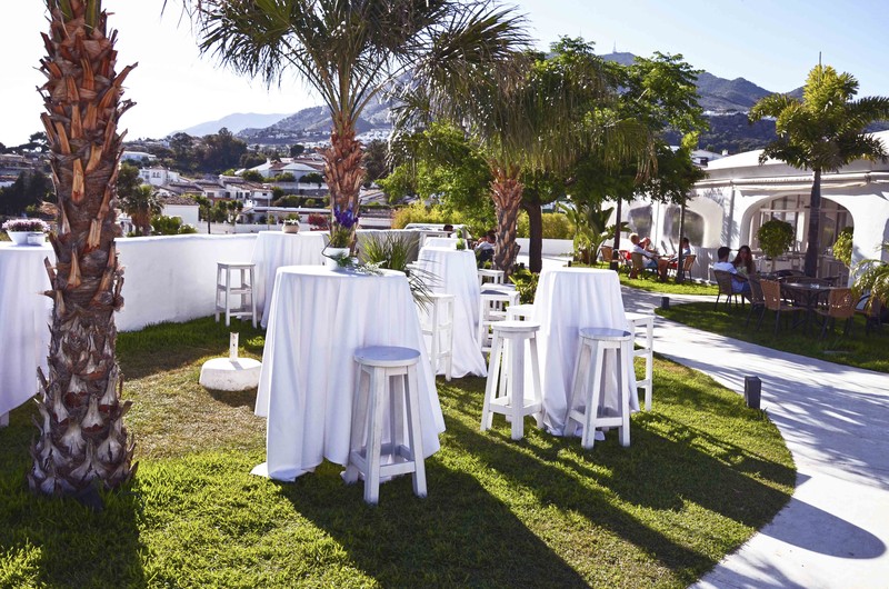 Bodas y Eventos a Medida presta servicio en la subcategoría de  en 