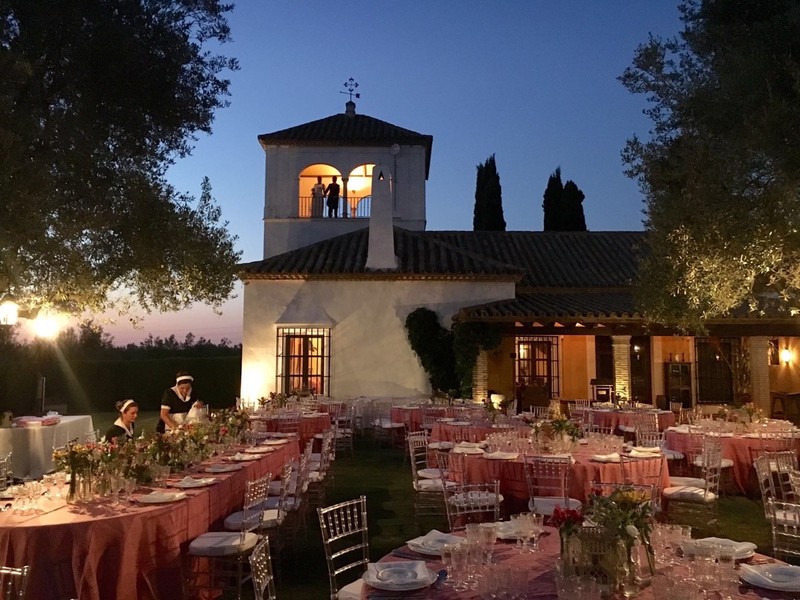 Lambel Catering presta servicio en la subcategoría de  en 