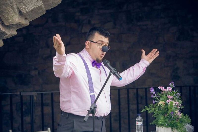 Sentiment Casaments Catalunya y Valencia presta servicio en la subcategoría de  en 