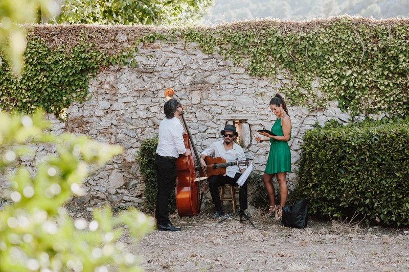 Le Kartoon presta servicio en la subcategoría de  en 