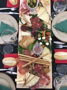 Saboreándolo presta servicio en la subcategoría de Catering en Alicante