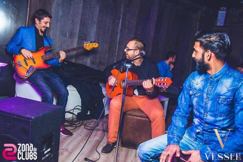 Son de Charlys presta servicio en la subcategoría de  en 