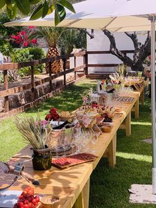 COMA, Catering Boutique presta servicio en la subcategoría de Catering en Valencia