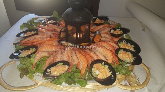 Catering José Román presta servicio en la subcategoría de Catering bodas en Sevilla