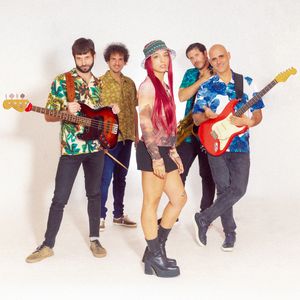 Funky Games presta servicio en la subcategoría de Grupos de Rock y Pop en Valencia