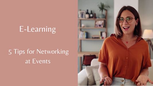 Amanda Wolff presta servicio en la subcategoría de Maestros de Ceremonias, Oficiantes y Presentadores en Barcelona