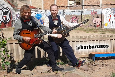 Barbarusos presta servicio en la subcategoría de Grupos de Jazz en Barcelona