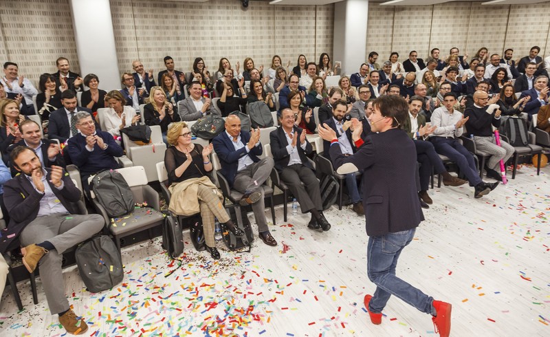 Manuel Feijoo presta servicio en la subcategoría de  en 