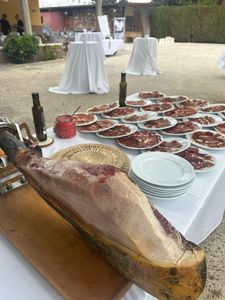 Palapa Catering presta servicio en la subcategoría de Catering en Murcia