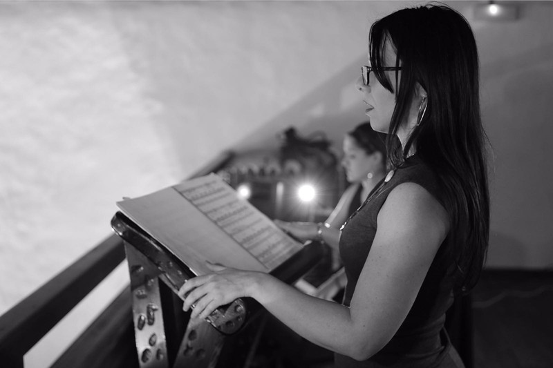 Dafne Oramas -Soprano- presta servicio en la subcategoría de  en 