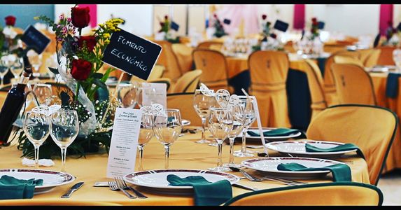GASTRONOMICUM EVENTOS presta servicio en la subcategoría de Catering en Cádiz