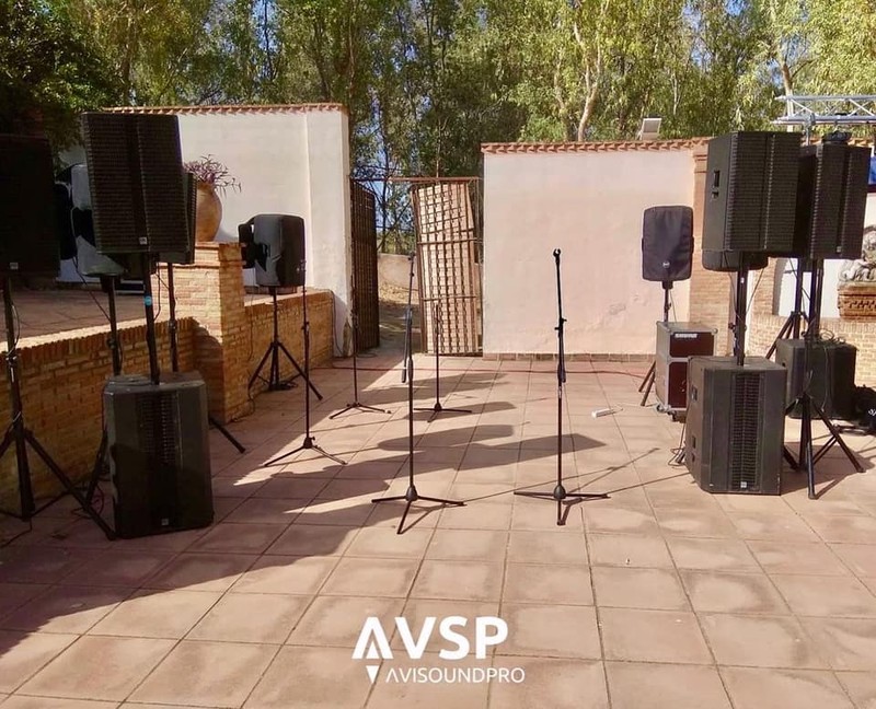 As presta servicio en la subcategoría de  en 