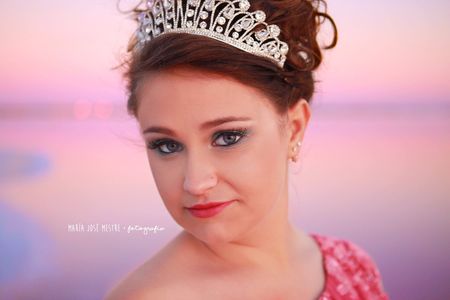 María José Mestre Producciones Audiovisuales presta servicio en la subcategoría de Fotógrafos fiestas, comuniones o bautizos en Alicante