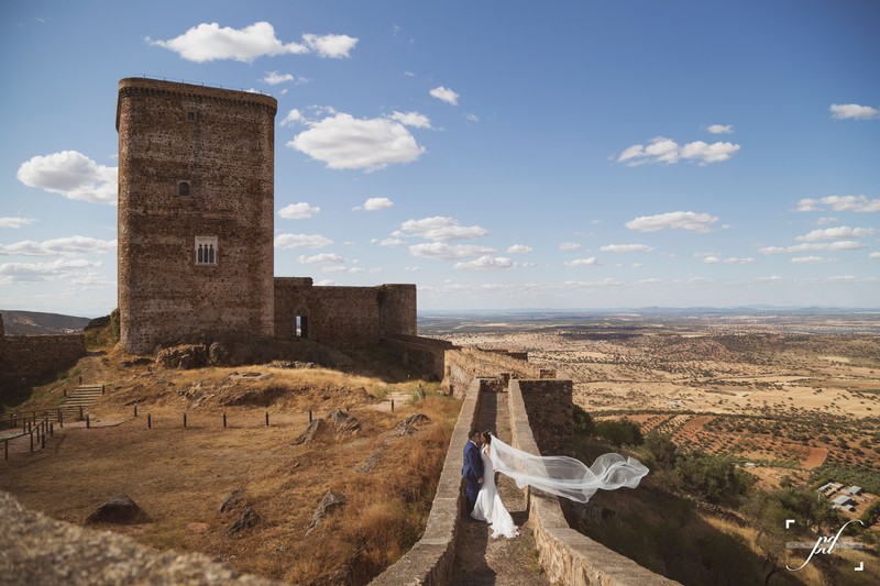 P.D. Fotógrafos presta servicio en la subcategoría de  en 