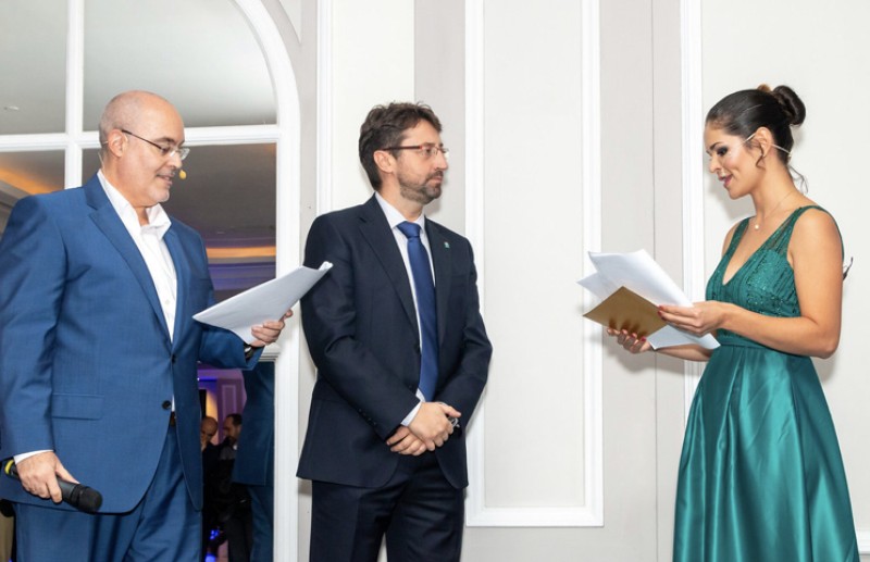 Claudia Maíz presta servicio en la subcategoría de  en 