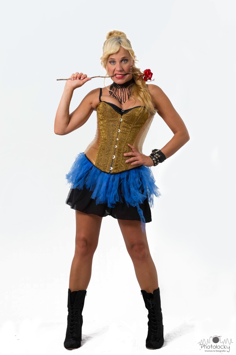 Patrizia Con Zeta presta servicio en la subcategoría de  en 