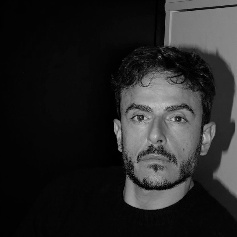 CANOS presta servicio en la subcategoría de  en 