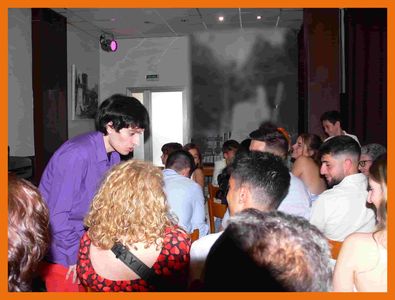 Mago Ru presta servicio en la subcategoría de Magos en Valencia