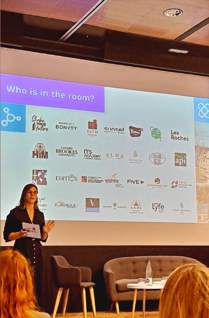 Amanda Wolff presta servicio en la subcategoría de  en 