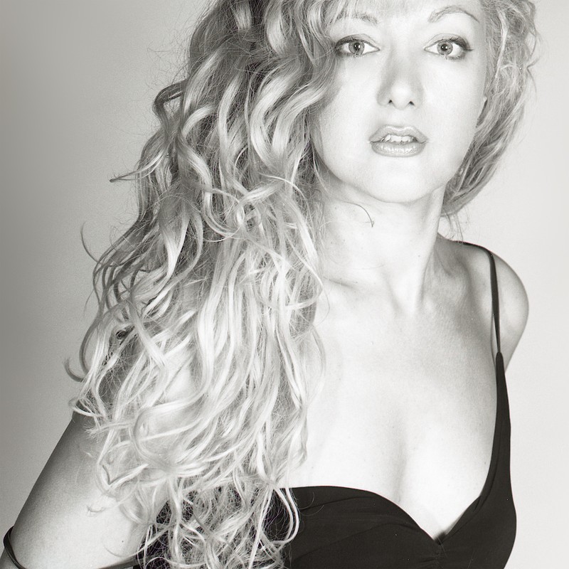 El Mundo de la Música presta servicio en la subcategoría de  en 